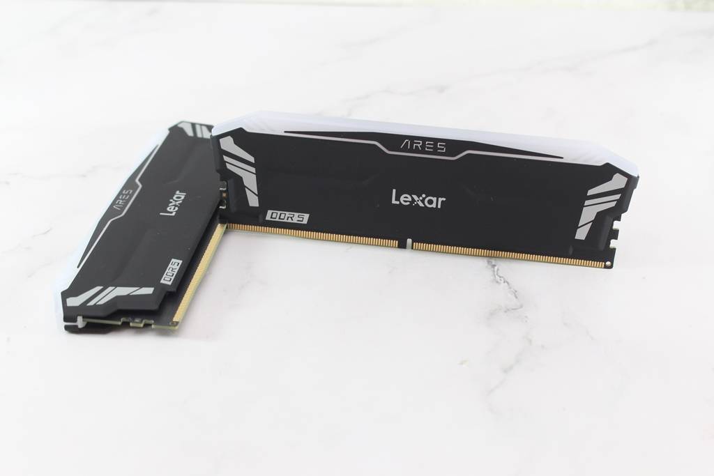 雷克沙Lexar ARES DDR5-6800 RGB 超频内存 与 NM790固态硬盘-电竞入手新选择，价格漂亮CP值爆表