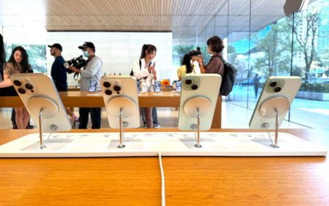 苹果新机预测，券商：iPhone 16配备8GB内存和Wi-Fi 6E