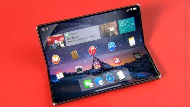 苹果首款可折叠iPhone发布计划延至2027年