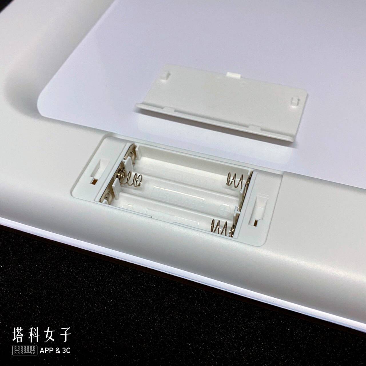 小米体重计2 开箱|自动记录到 App,轻松关注体重变化!