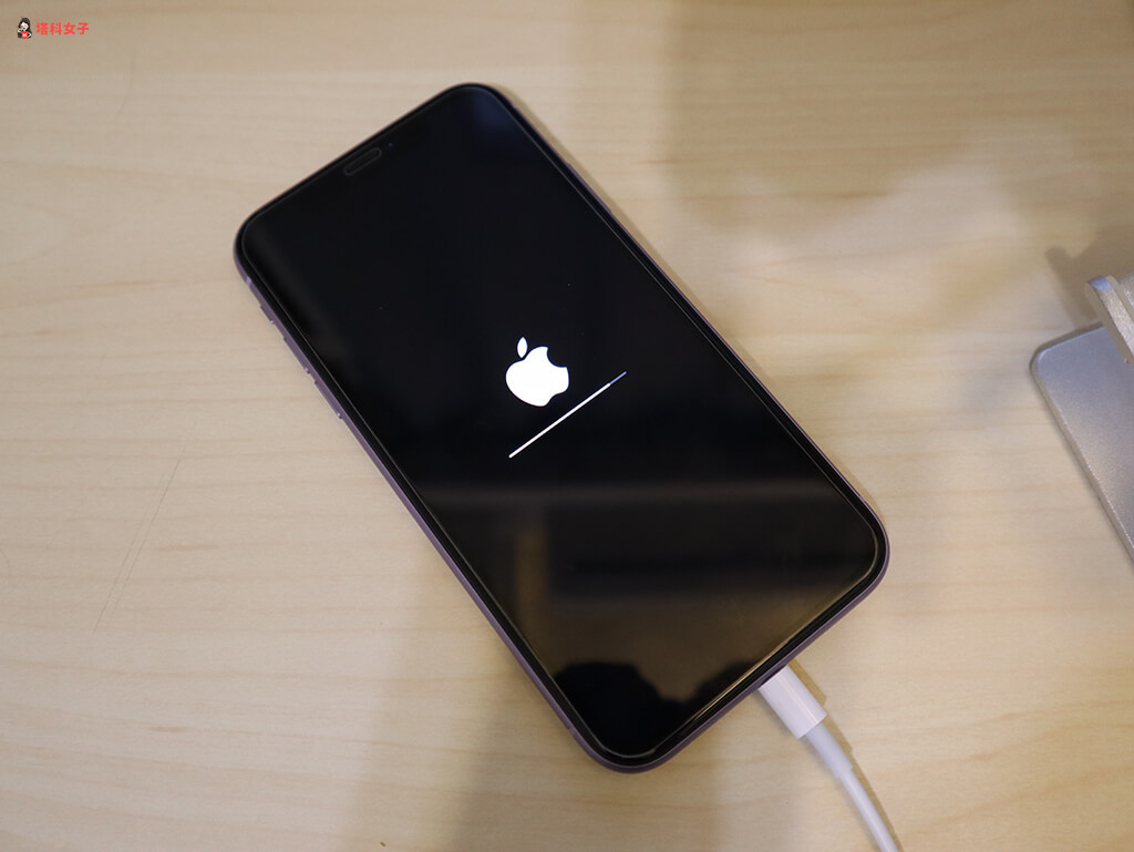 教你如何从 iOS 14 Beta 测试版降版回 iOS 13 