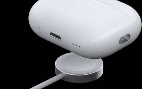 AirPods Pro 2、AirPods 保护套通用吗？ 告诉你共享的注意事项