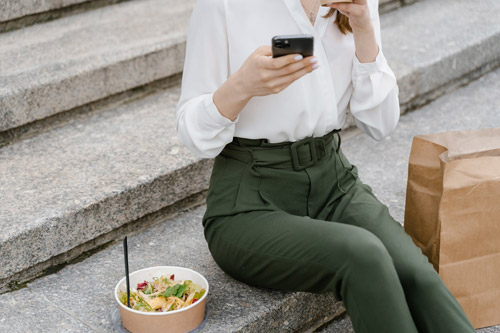 点广告赚钱的软件靠谱吗？有想法的人真恐怖？