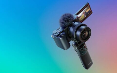 SONY无预警推出ZV-E10 II无反相机，为VLog加入直式UI界面