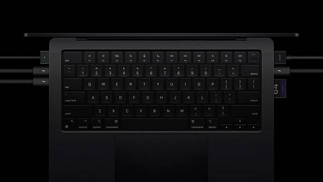 M4 MacBook Pro 登场 续航达 24 小时
