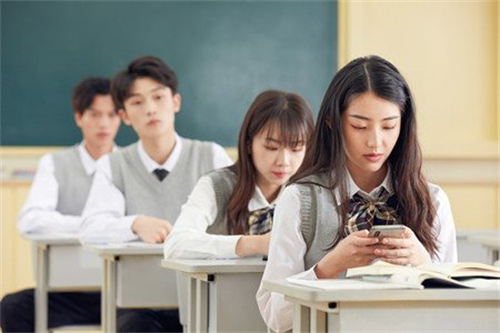 合适初中生赚钱的正规软件，合适初中生操作能稳定赚到钱的正规软件 第1张