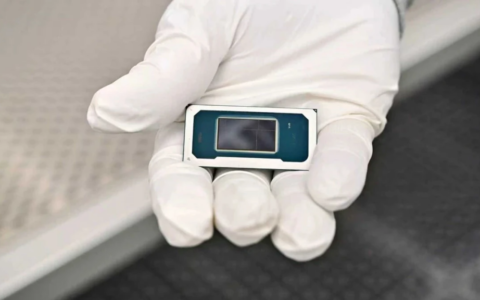 Intel 18A 制程与 Panther Lake！ 前执行长 Pat Gelsinger 未完成的梦想定义了 Intel 新方向