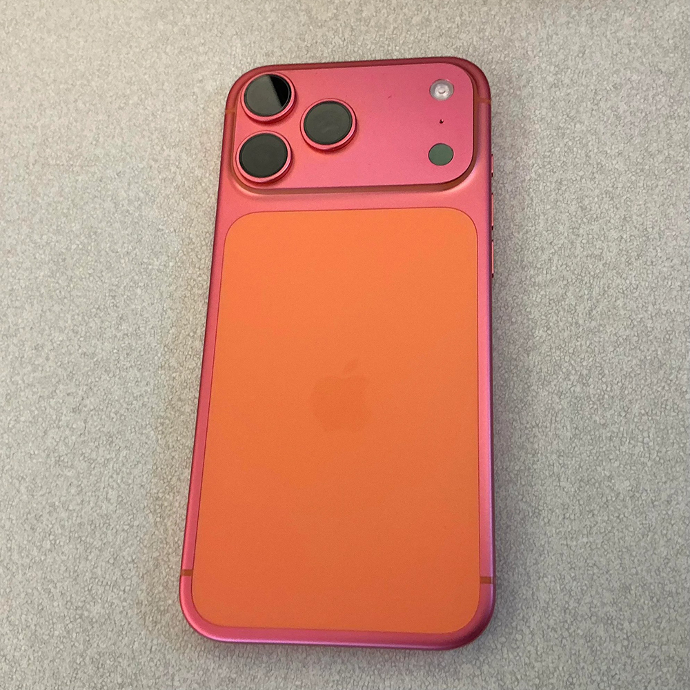 iPhone 17 Pro 宇宙橙变色怎么办? 这一方法有望换机