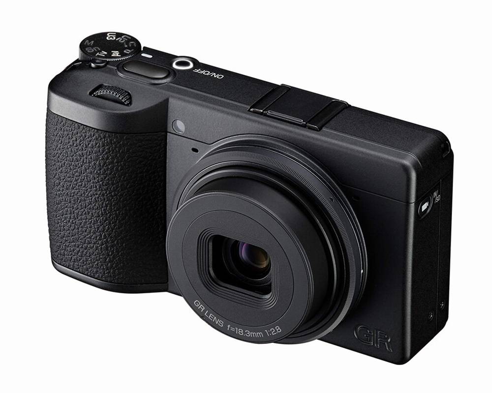 街拍神器进化！ RICOH GR IV HDF 黑柔版与GR Monochrome单色版同步开发中 - 