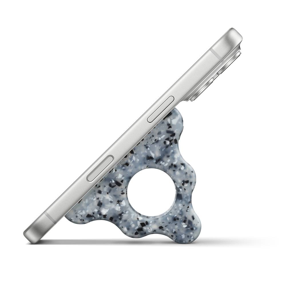 握手机不用再出力了，Apple 携手 Hikawa 推出 iPhone 辅助握把配件 Hikawa Phone Grip&Stand - 