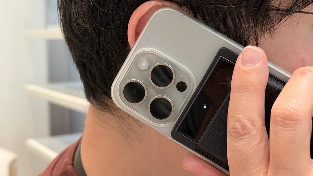 AI 会议记录神器比一比:Plaud Note Pro、Philips 小飞笔、NotebookLM 哪一款最可靠?