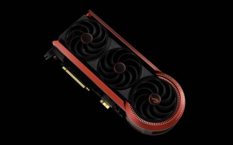 华硕 ROG MATRIX PLATINUM RTX 5090 产品页面已上线！