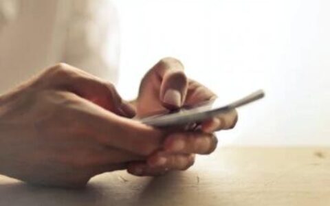 哪些游戏软件可以赚钱真实可靠？在这手机玩游戏就可以赚零花